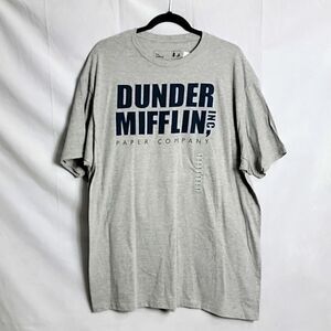 🖤5/$20🖤 NWT..THE OFFICE.. gray tee..